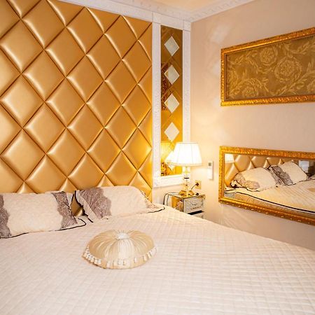 Le Petit Versailles Vernon  Eksteriør billede
